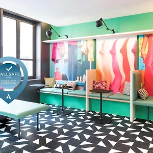 Отель Ibis Styles Gare Saint Lazare Париж